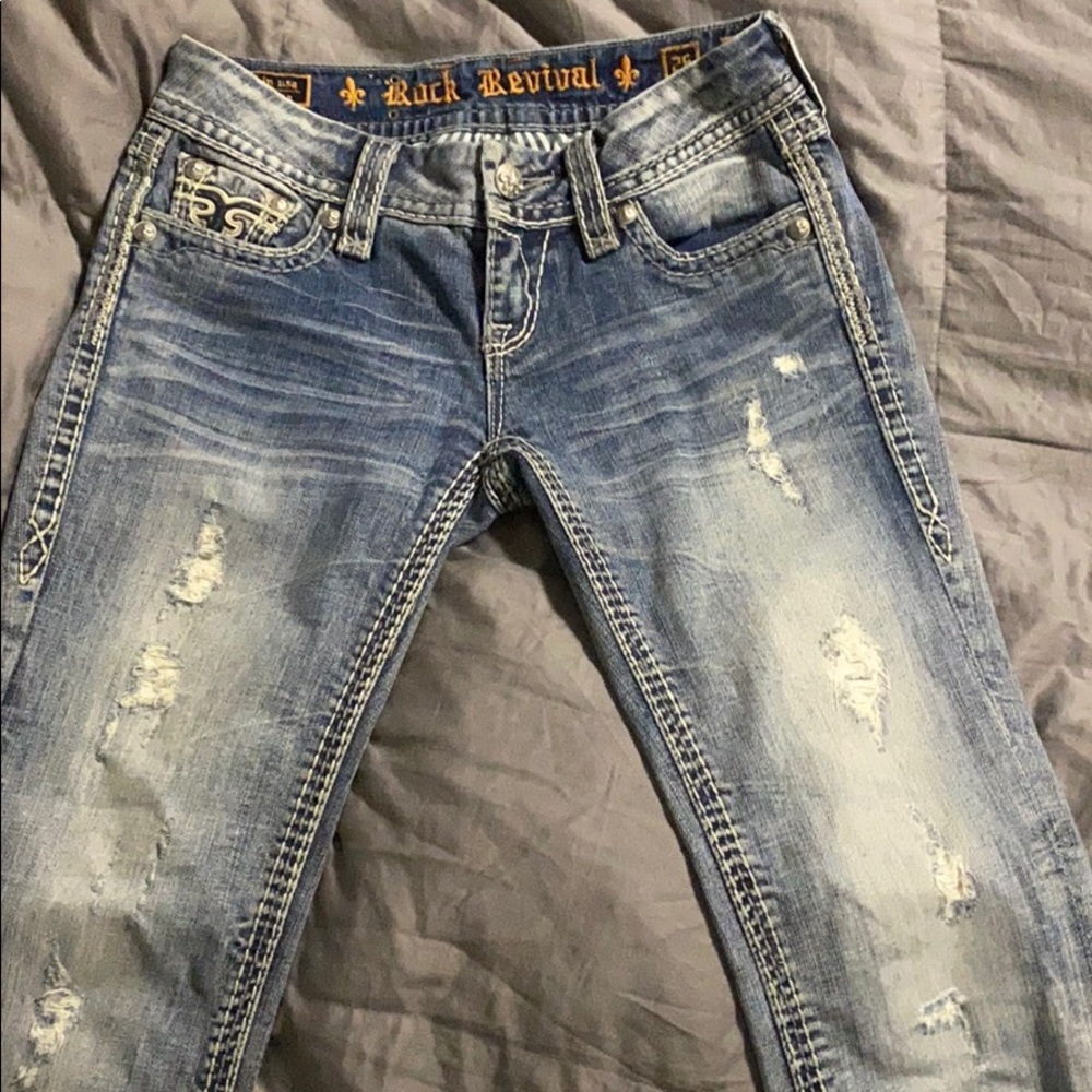 Rock revival capris